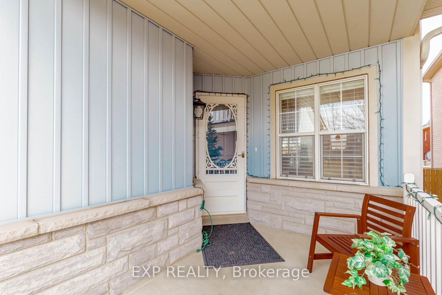 6941 Haines Artist Way