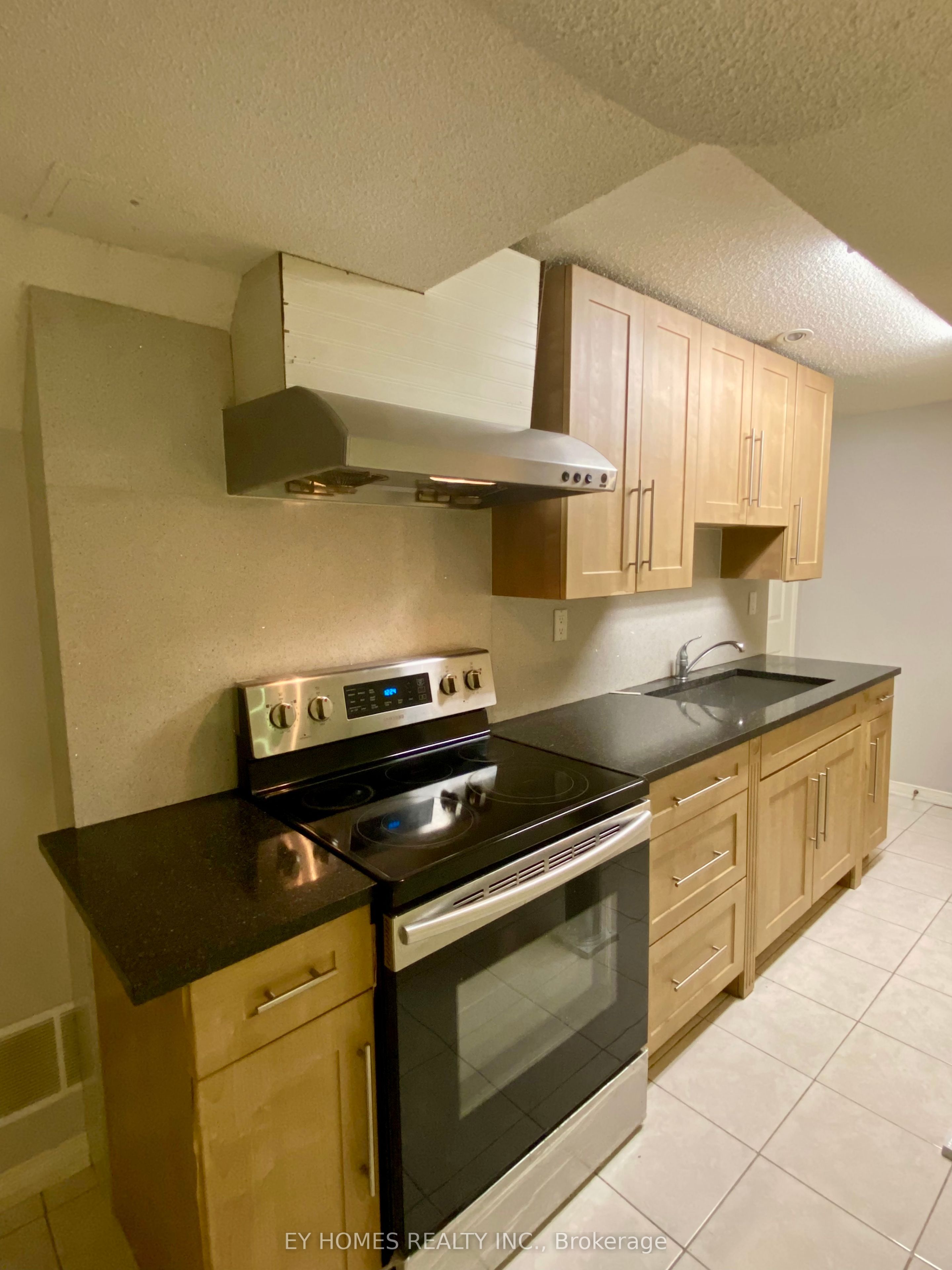 29 Constantia Street Basement