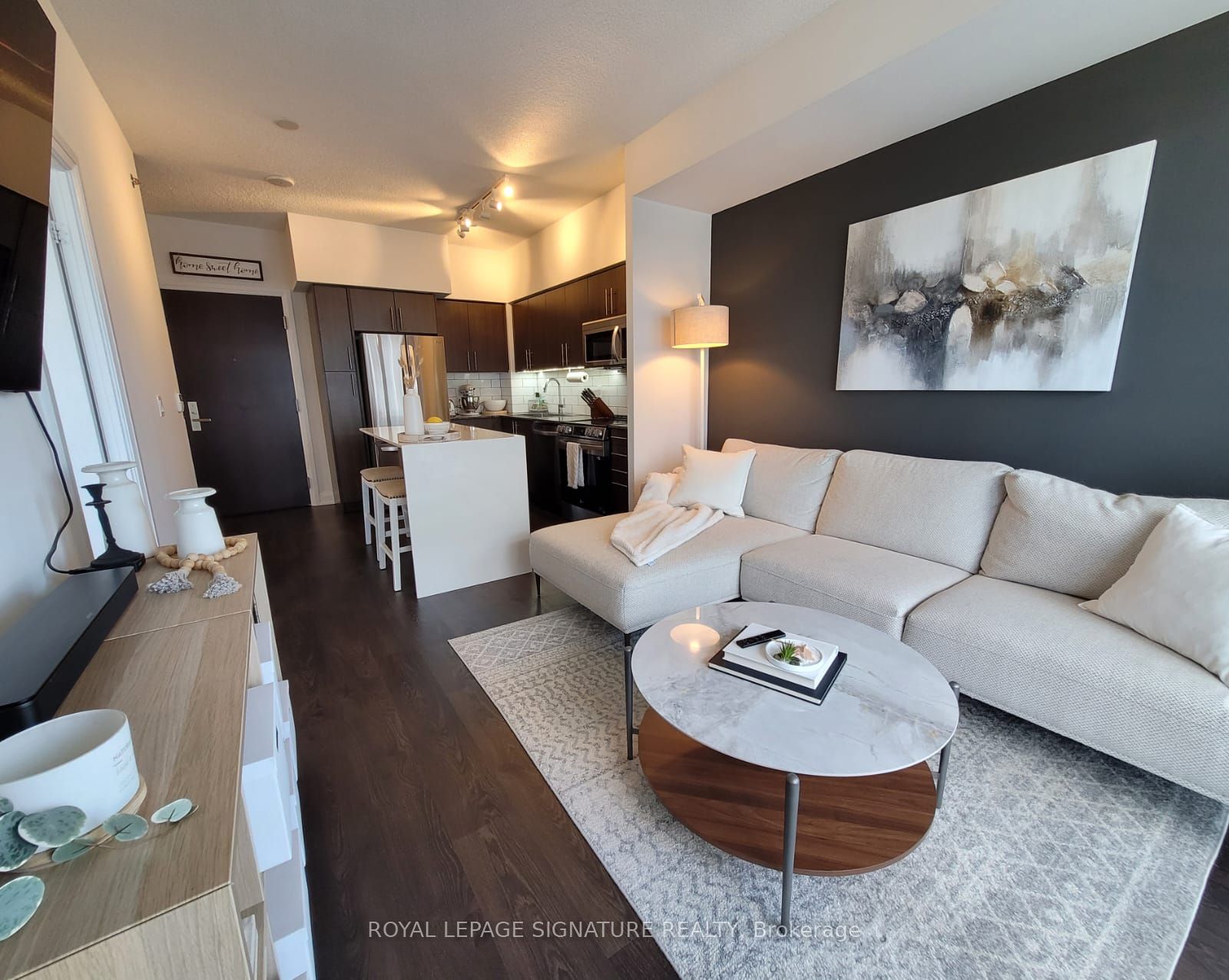 55 Speers Road LPH10