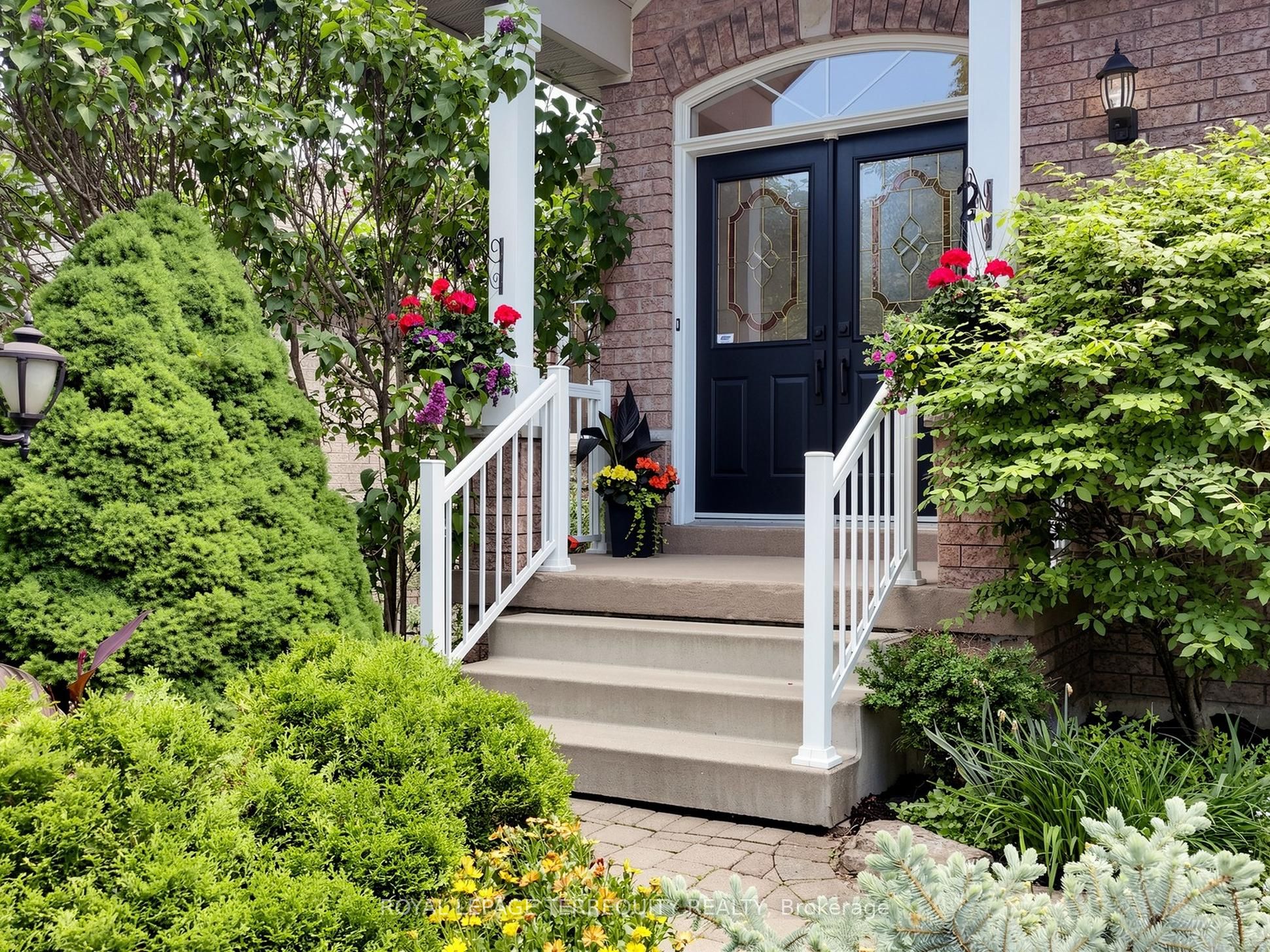 19 Johnson Crescent