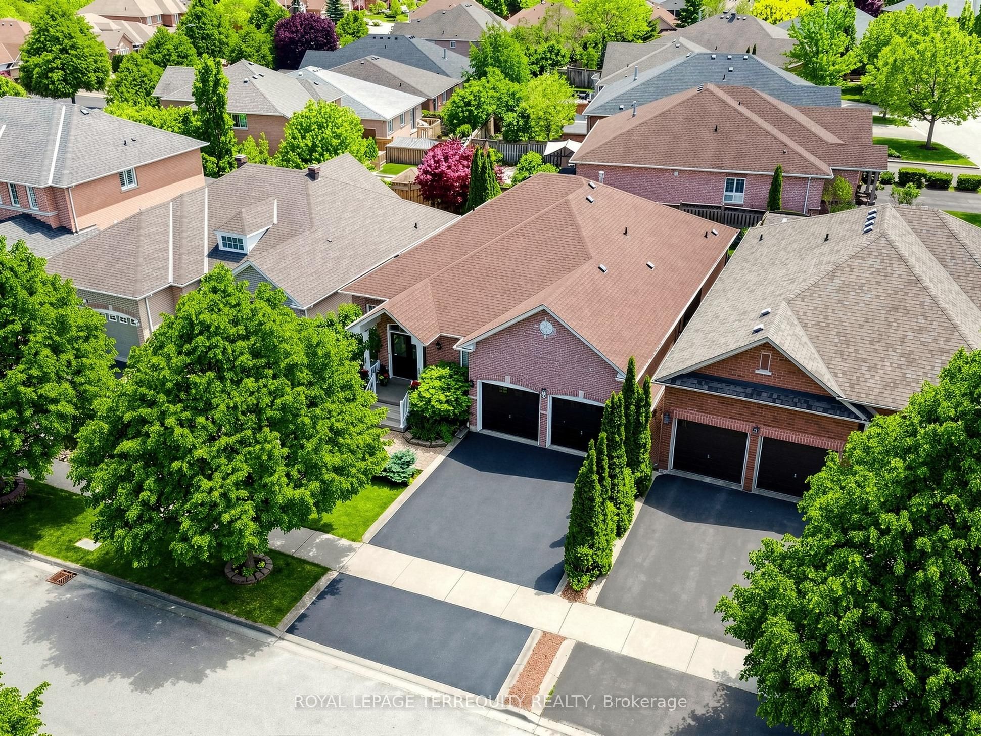 19 Johnson Crescent