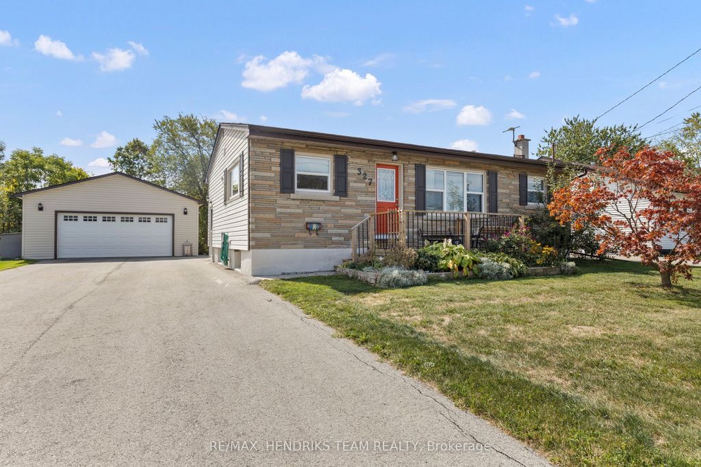 Photo of 327 St George Street, Welland, ON L3C 5P6 (MLS # X12413772)