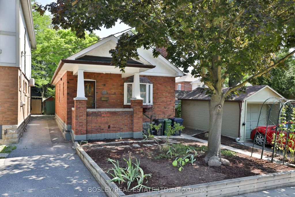 Photo of 15 Whitewood Road, Toronto, ON M4S 2X8 (MLS # C12421399)