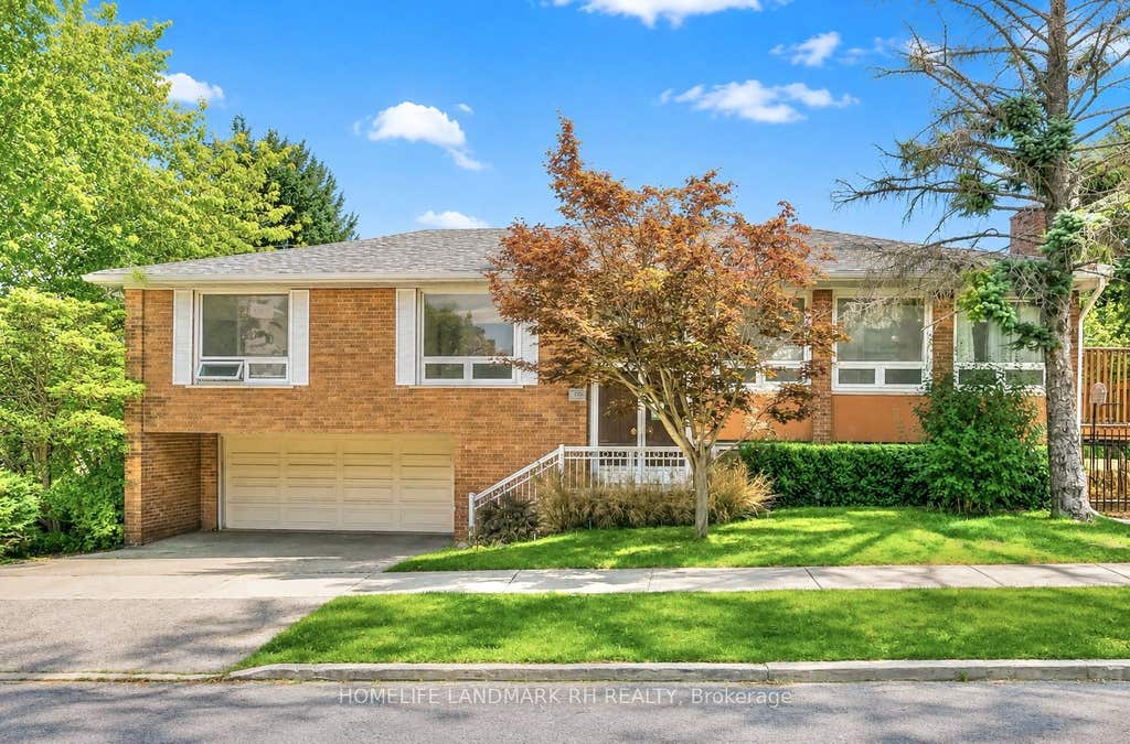 Photo of 225 Maxome Avenue, Toronto, ON M2M 3L3 (MLS # C13644896)