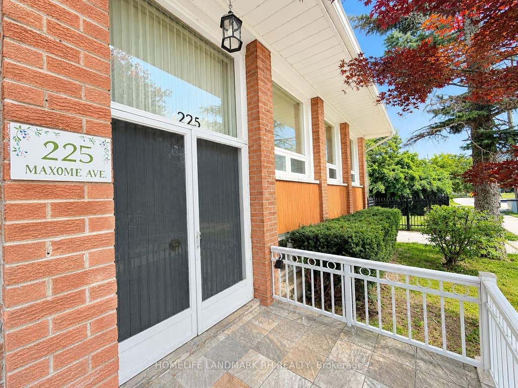 Photo of 225 Maxome Avenue, Toronto, ON M2M 3L3 (MLS # C13644896)