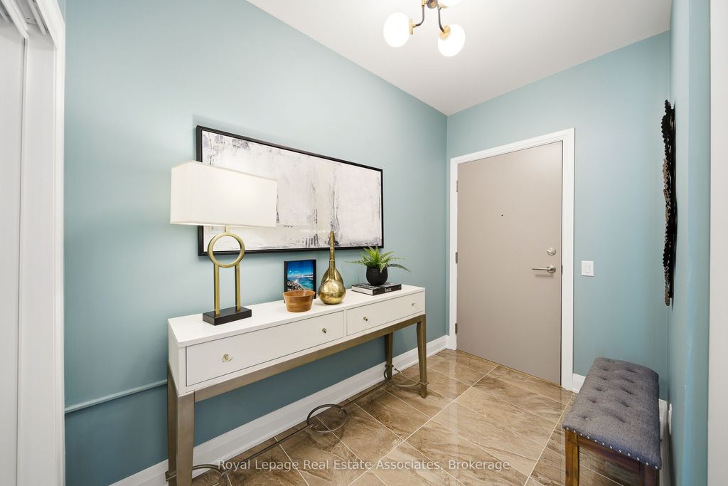 Photo of 16 Concord Place #112, Grimsby, ON L3M 0J1 (MLS # X12674918)