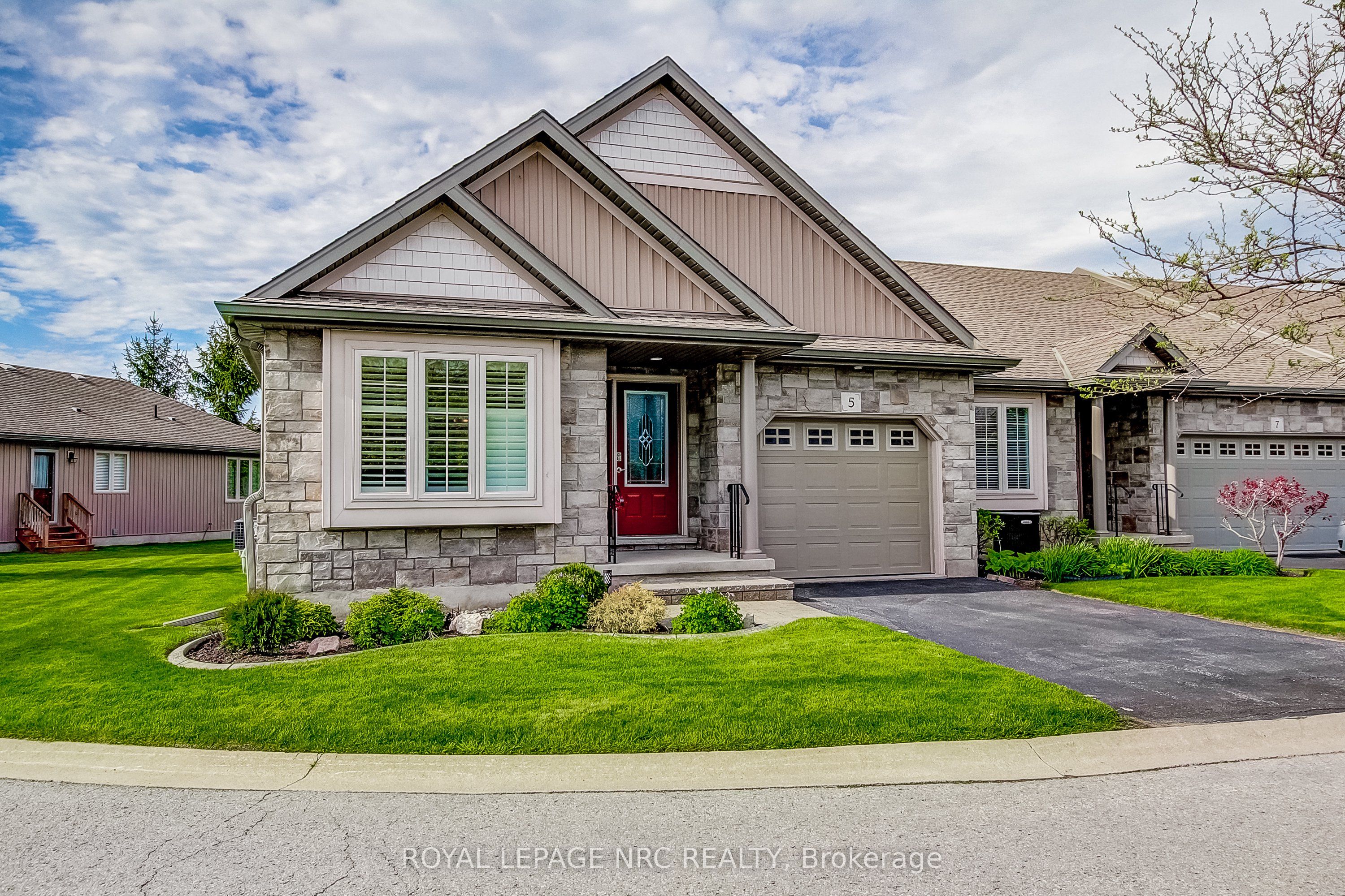 5 Rose Glen Crescent