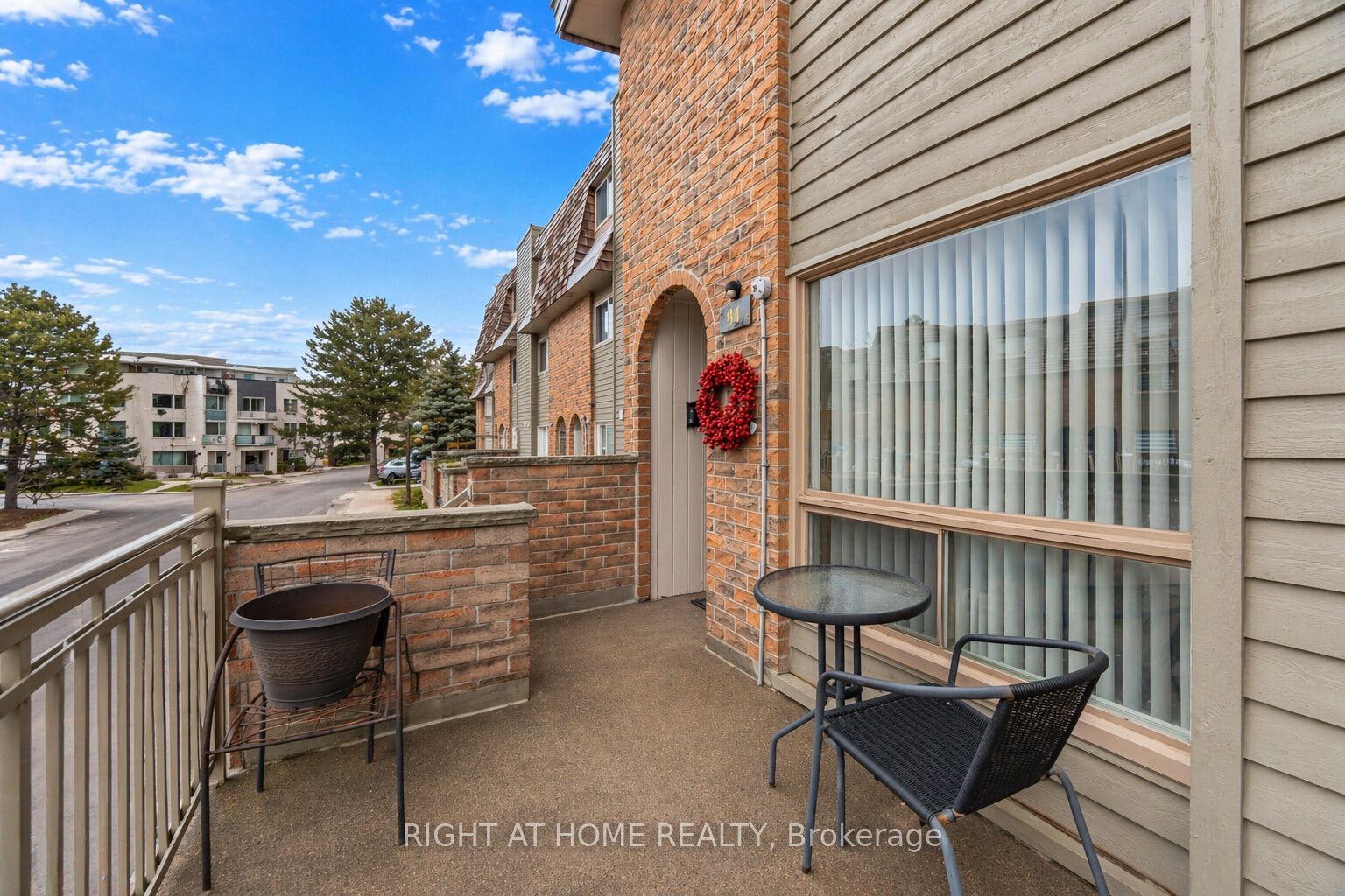 94 Dutch Myrtle Way