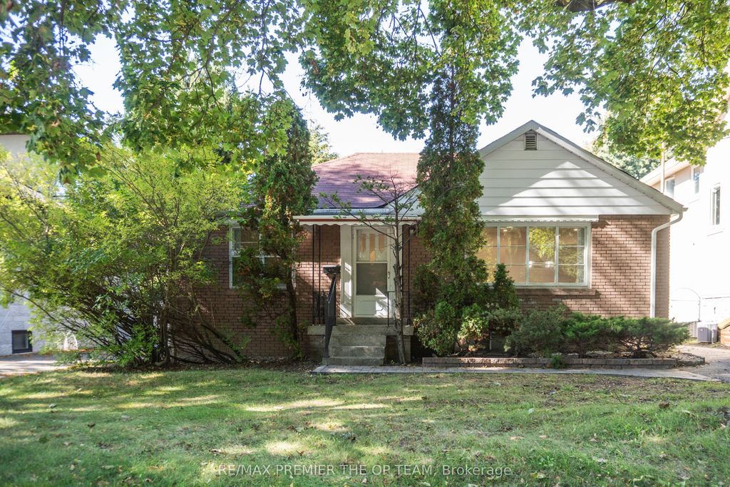 Photo of 148 Martin Grove Road, Toronto, ON M9B 4K9 (MLS # W12708134)