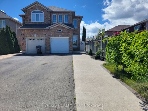 1068 Foxglove Place Mississauga ON L5V 2N5