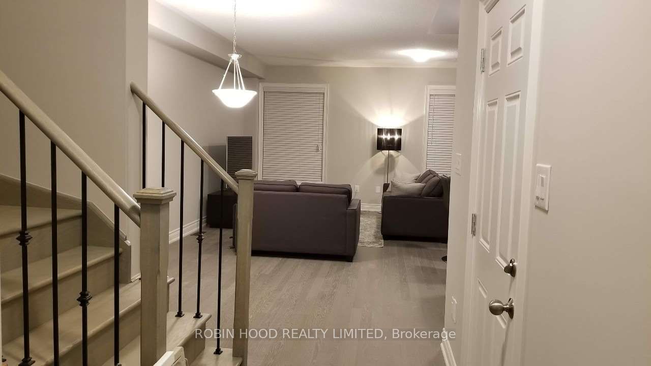 1310 Clarriage Court