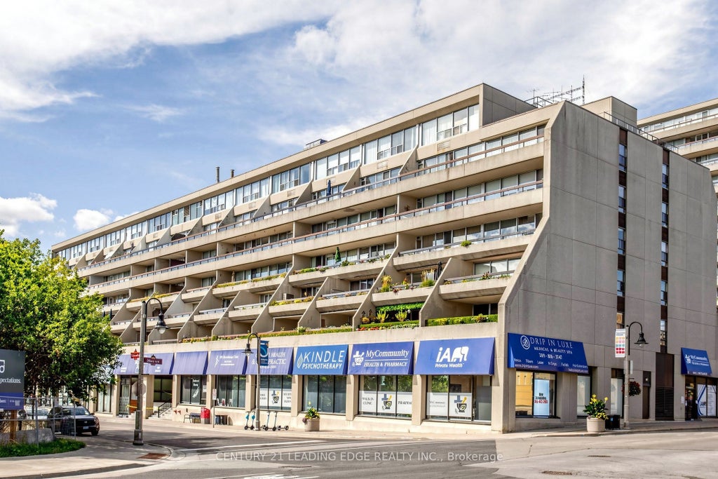 Photo of 50 RICHMOND Street E #429, Oshawa, ON L1G 7C7 (MLS # E13807354)