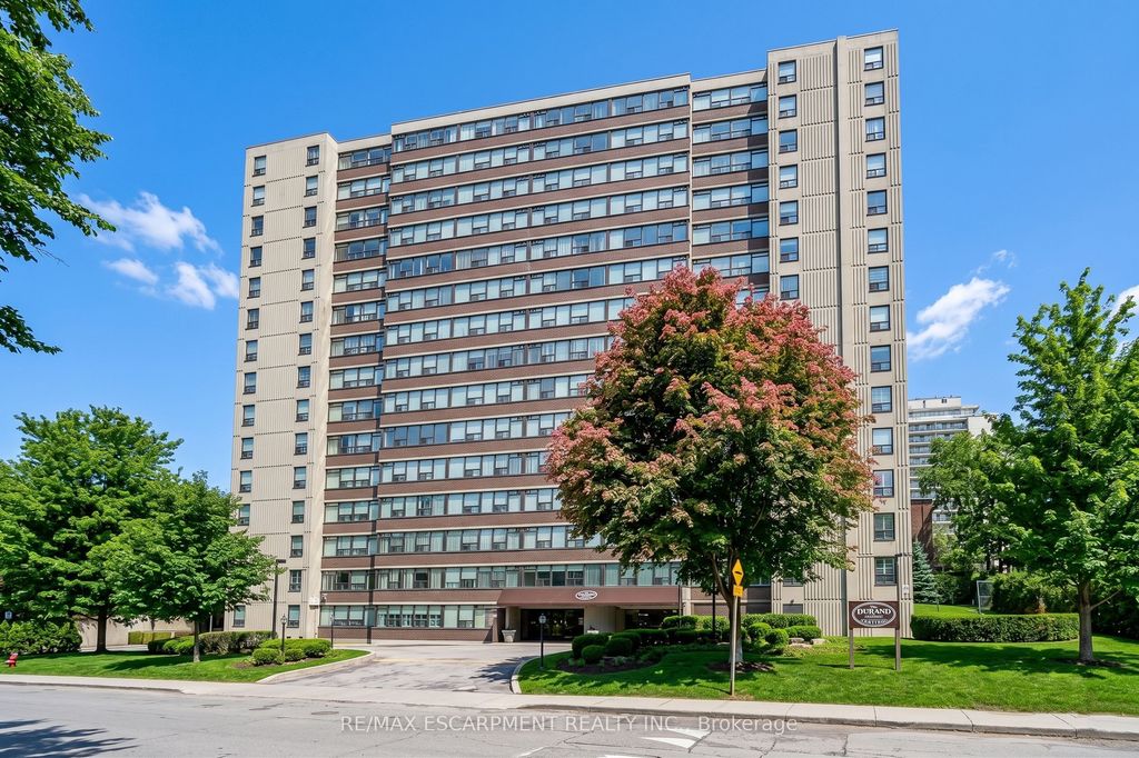 Photo of 120 Duke Street N #504, Hamilton, ON L8P 4T1 (MLS # X13011578)