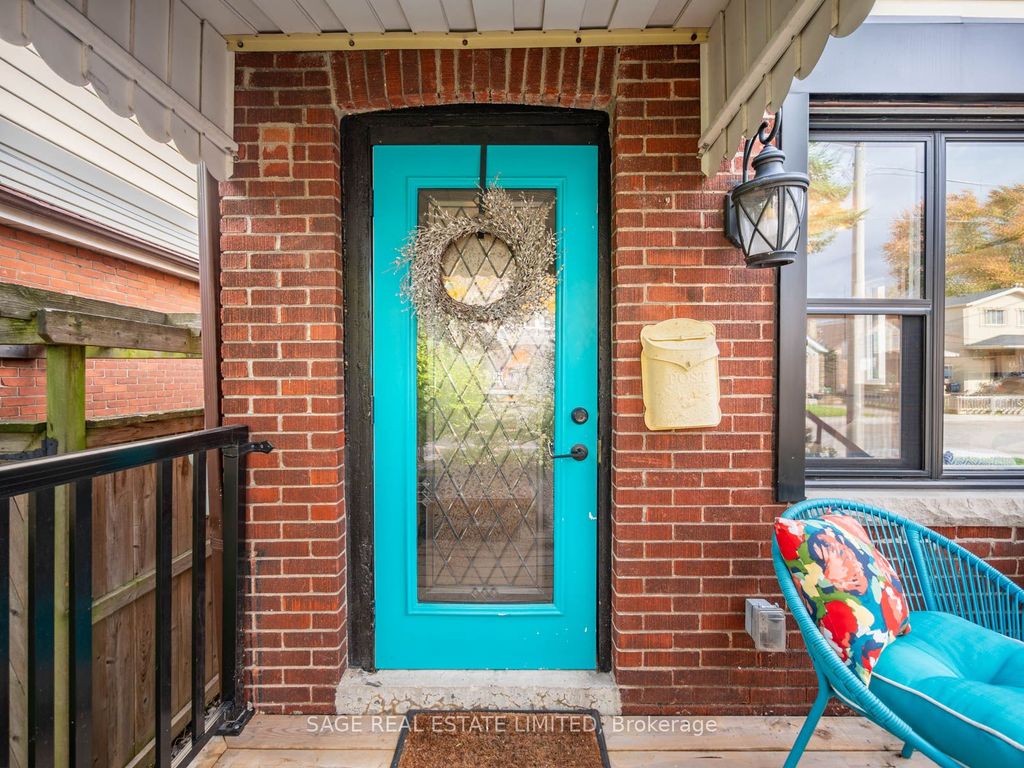 Photo of 19 SAVOY Avenue, Toronto, ON M4C 2X4 (MLS # E12483213)