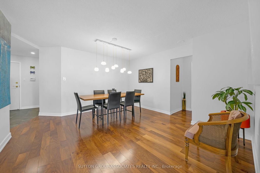 Photo of 130 Carlton Street #601, Toronto, ON M5A 4K3 (MLS # C12446190)