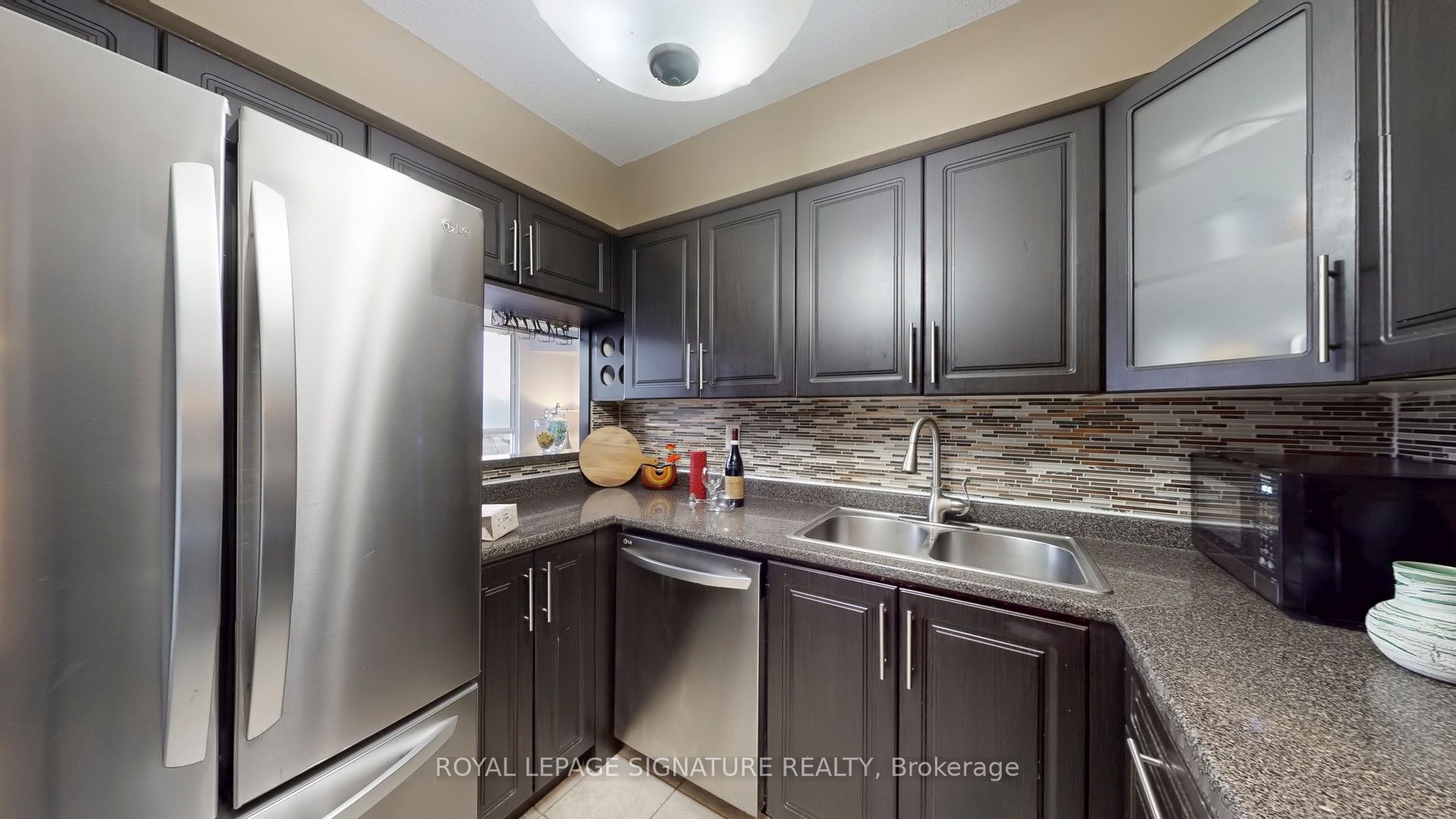 2901 Kipling Avenue 307