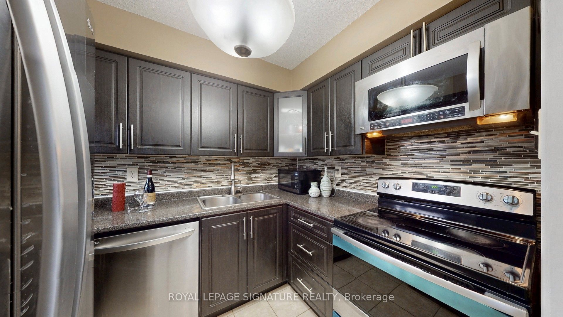 2901 Kipling Avenue 307