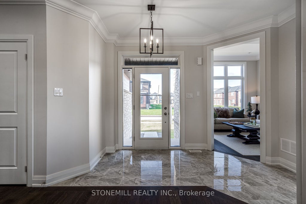 Photo of 156 Shoreview Drive, Welland, ON L3B 0H3 (MLS # X13715094)