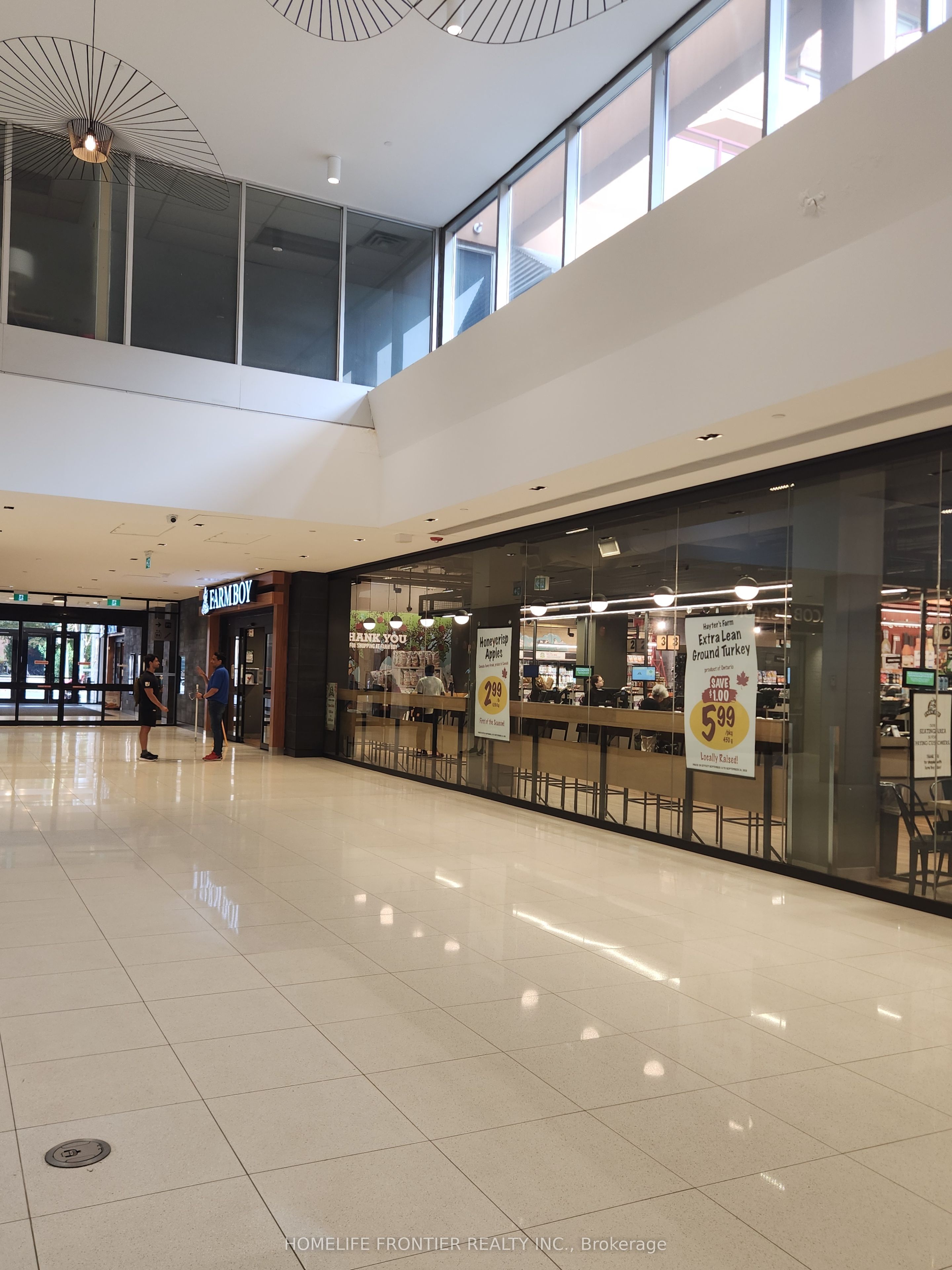 81 St Clair Avenue E