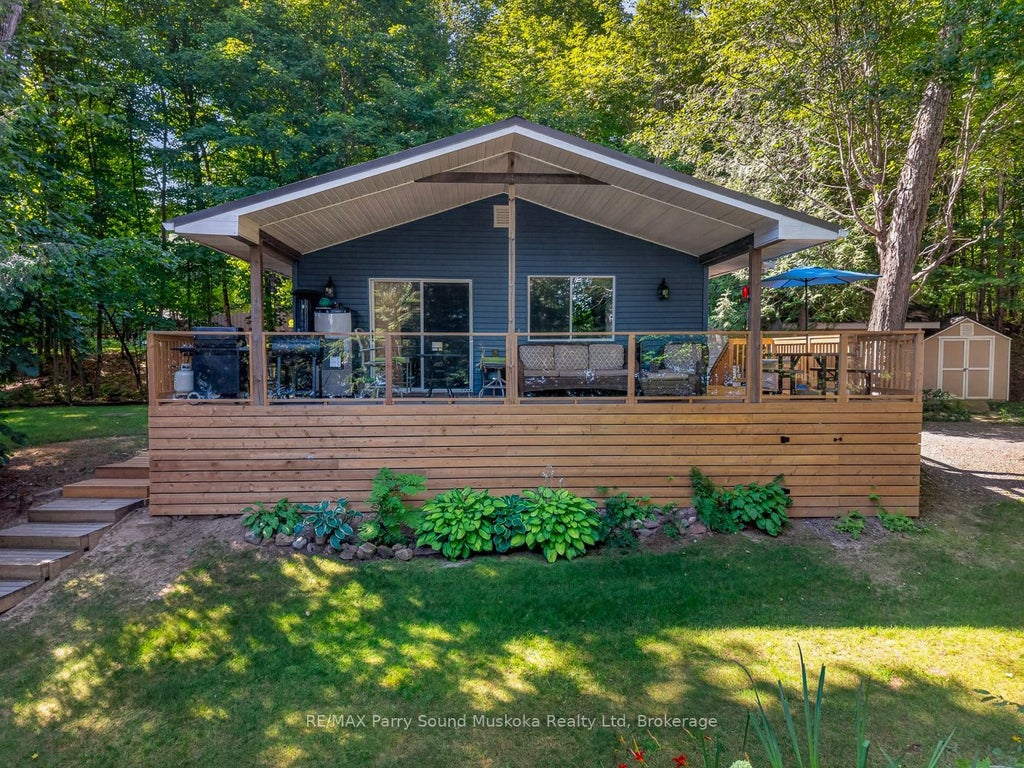 Photo of 12 Silver Birch Circle, McKellar, ON P2A 0B5 (MLS # X13683862)