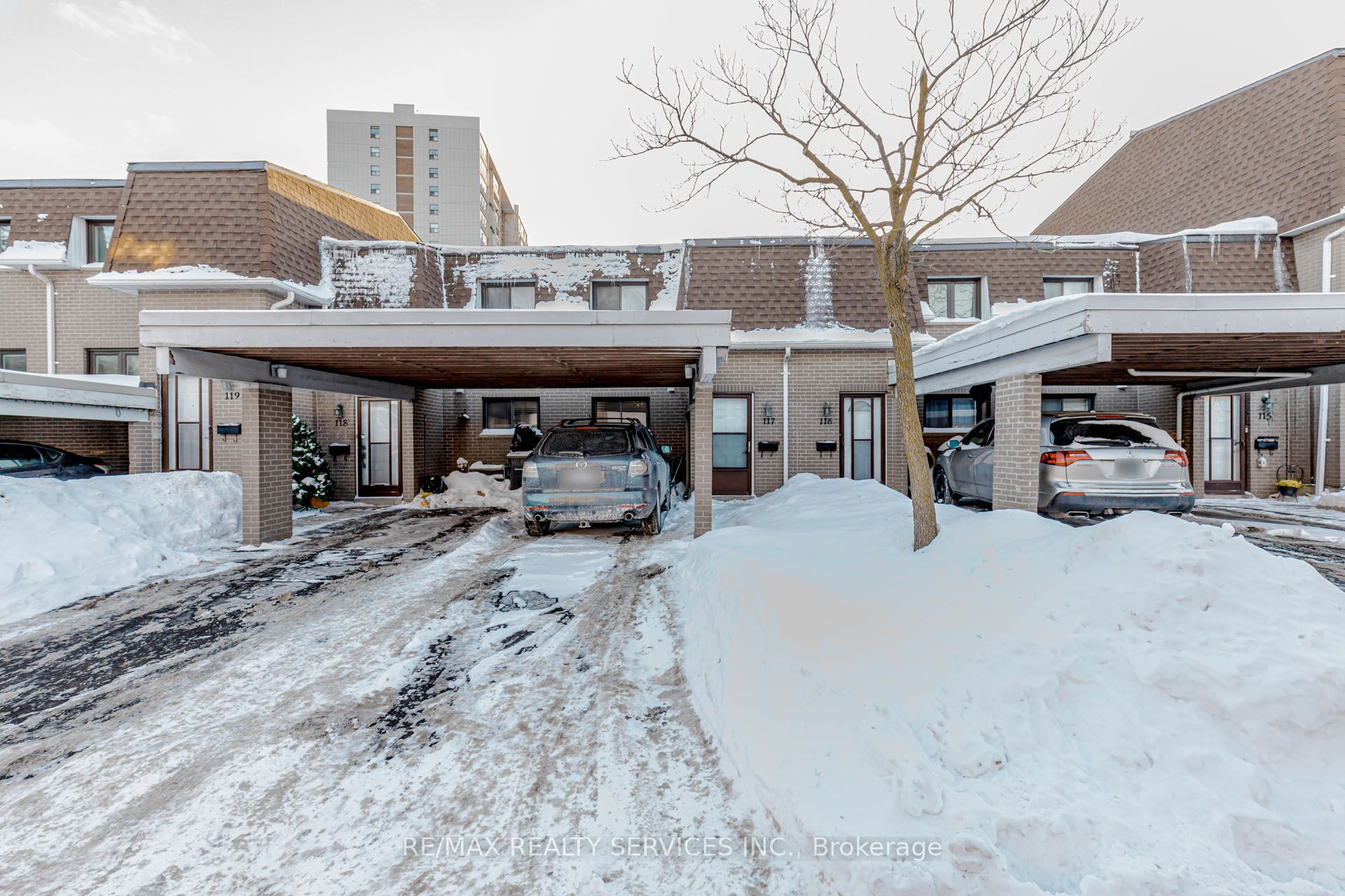 Photo 1 of 11 — 475 Bramalea Road 117, Brampton, ON L6T 2X3