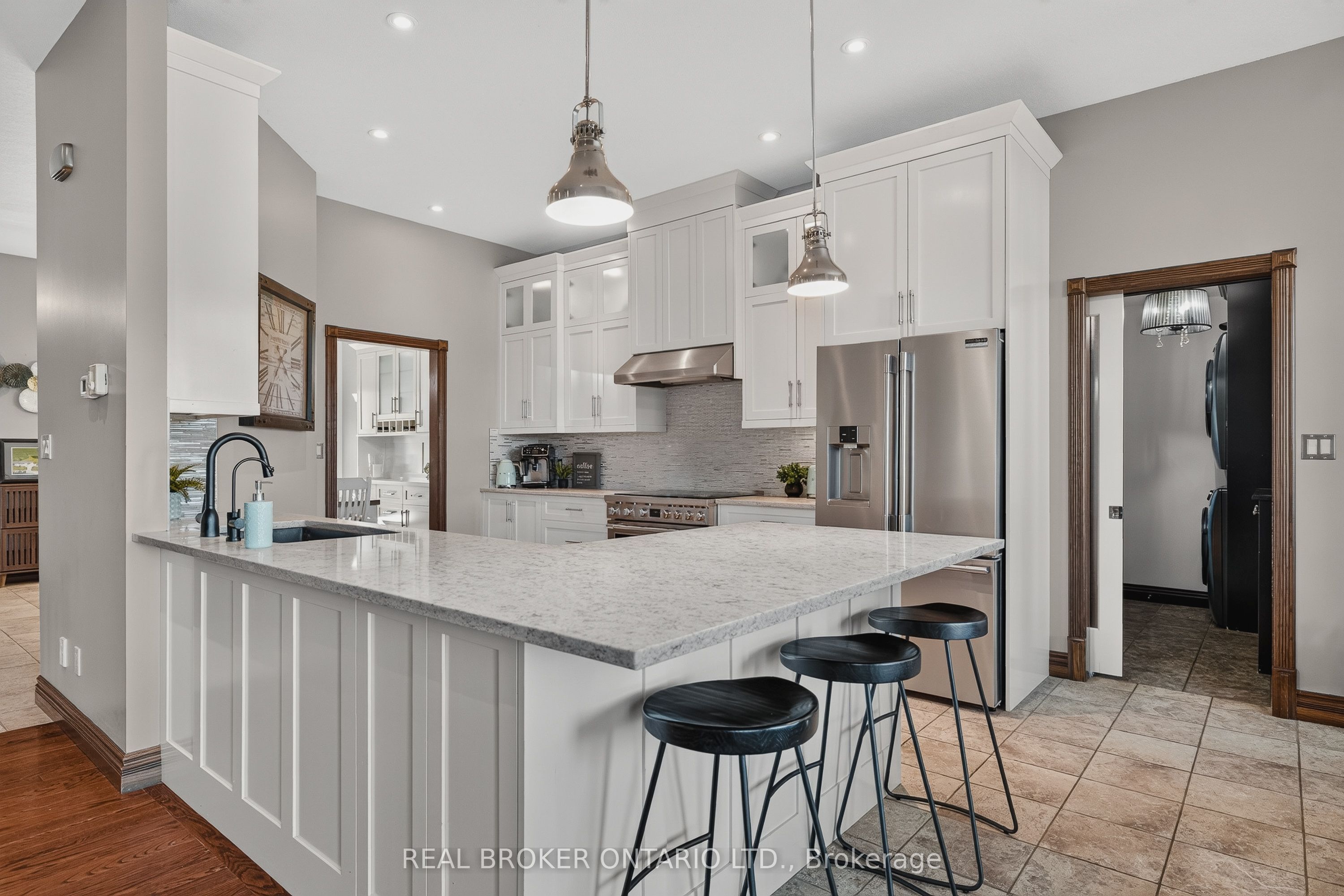 9161 Wellington Road 5 N/A