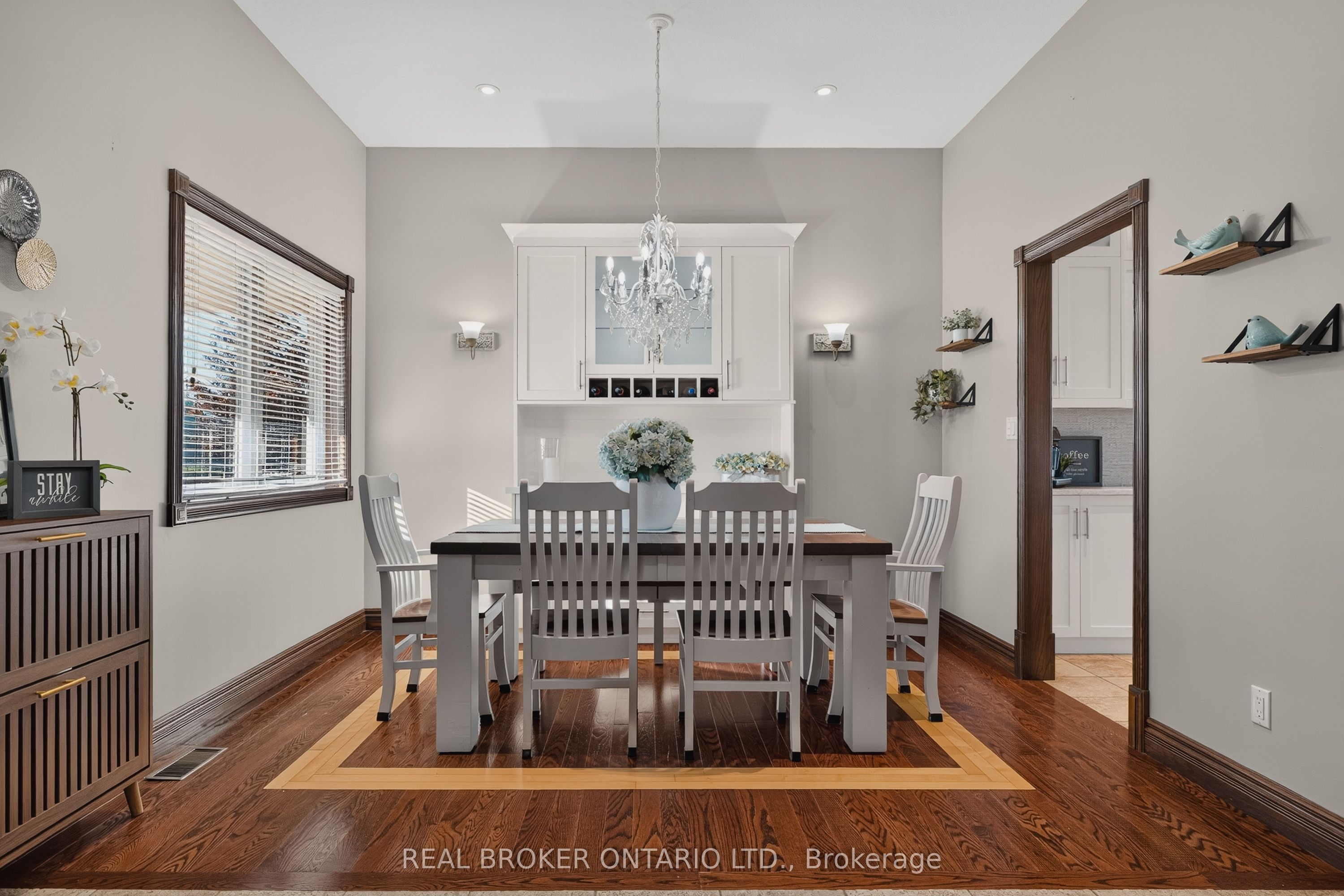9161 Wellington Road 5 N/A
