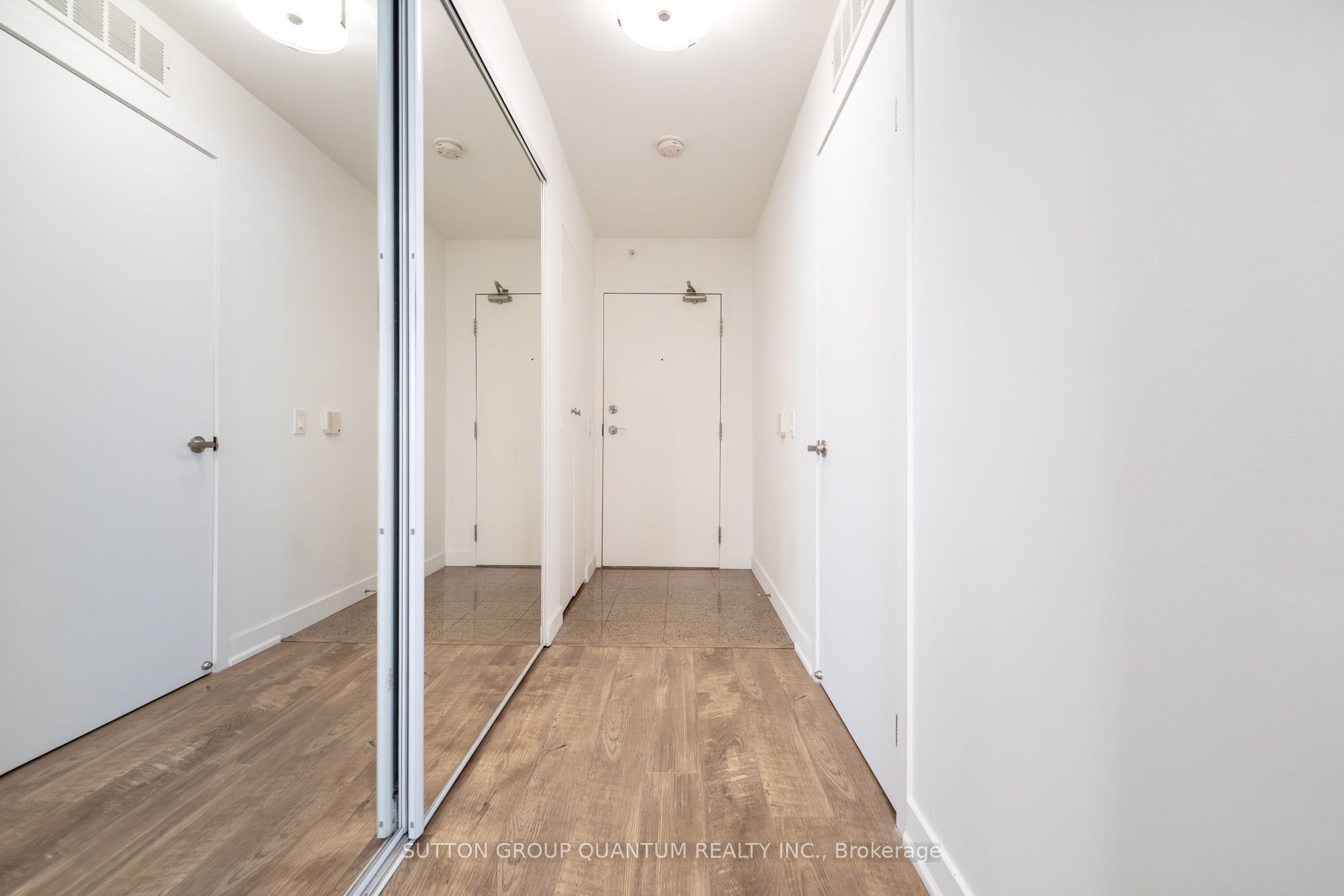 373 Front Street W 311