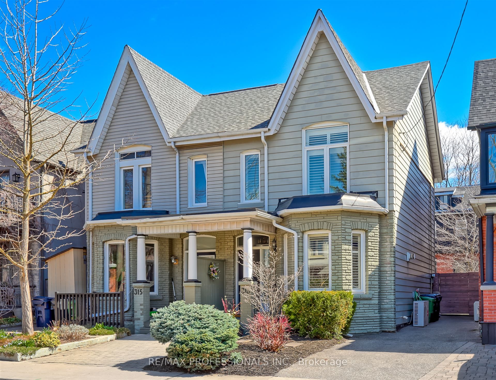 313 Pacific Avenue