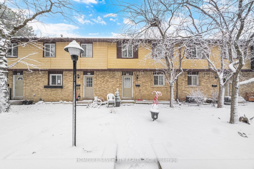 Photo of 45 Hansen Road #100, Brampton, ON L6V 3C5 (MLS # W13087366)