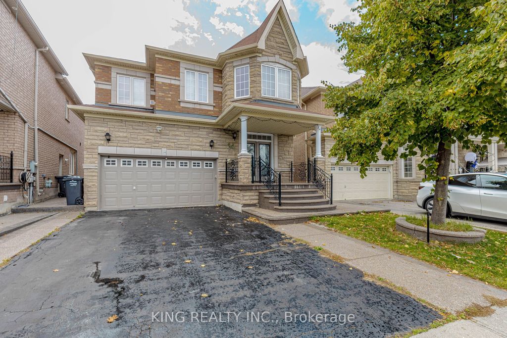 Photo of 14 Ledgerock Road, Brampton, ON L6P 2L7 (MLS # W12587782)