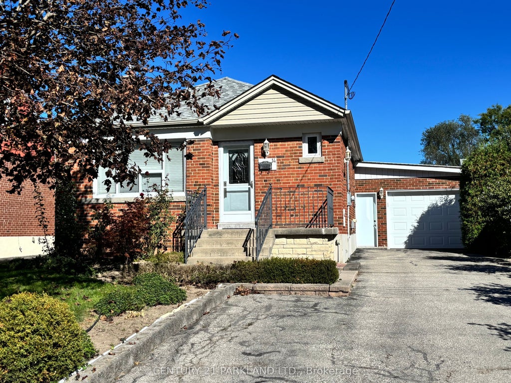 Photo of 14 Orlando Boulevard, Toronto, ON M1R 3N4 (MLS # E13833408)