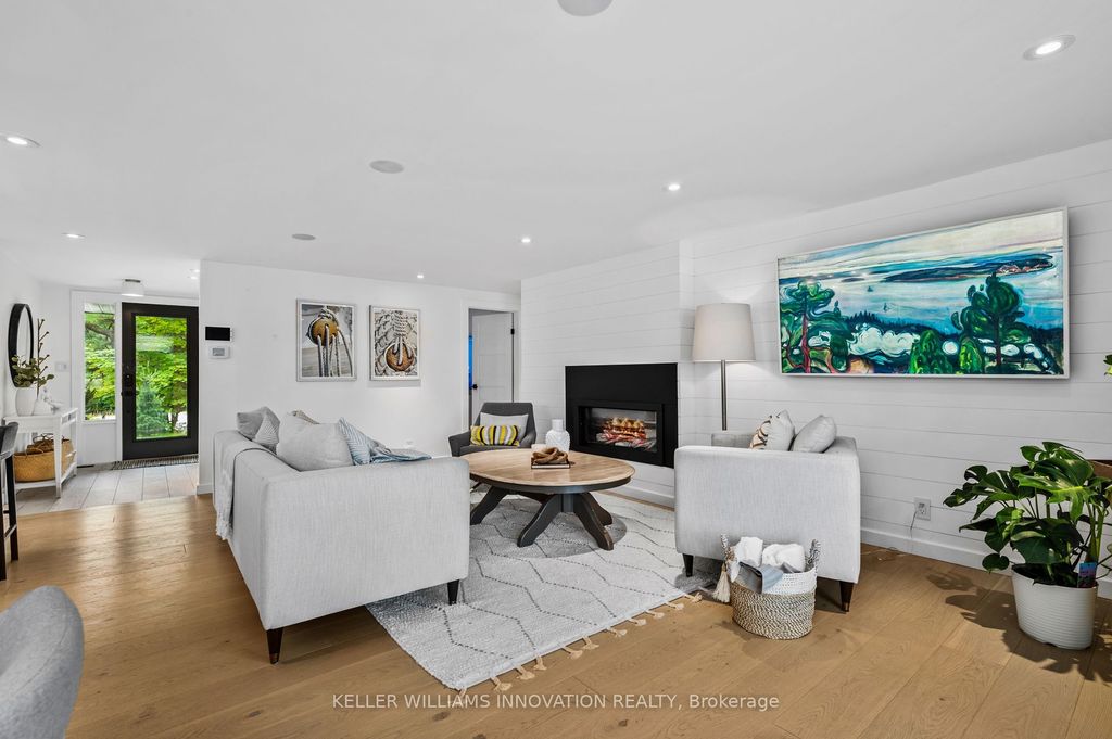 Photo of 2872 Muskoka Road 118 N/A W, Muskoka Lakes, ON P0B 1J0 (MLS # X12898074)