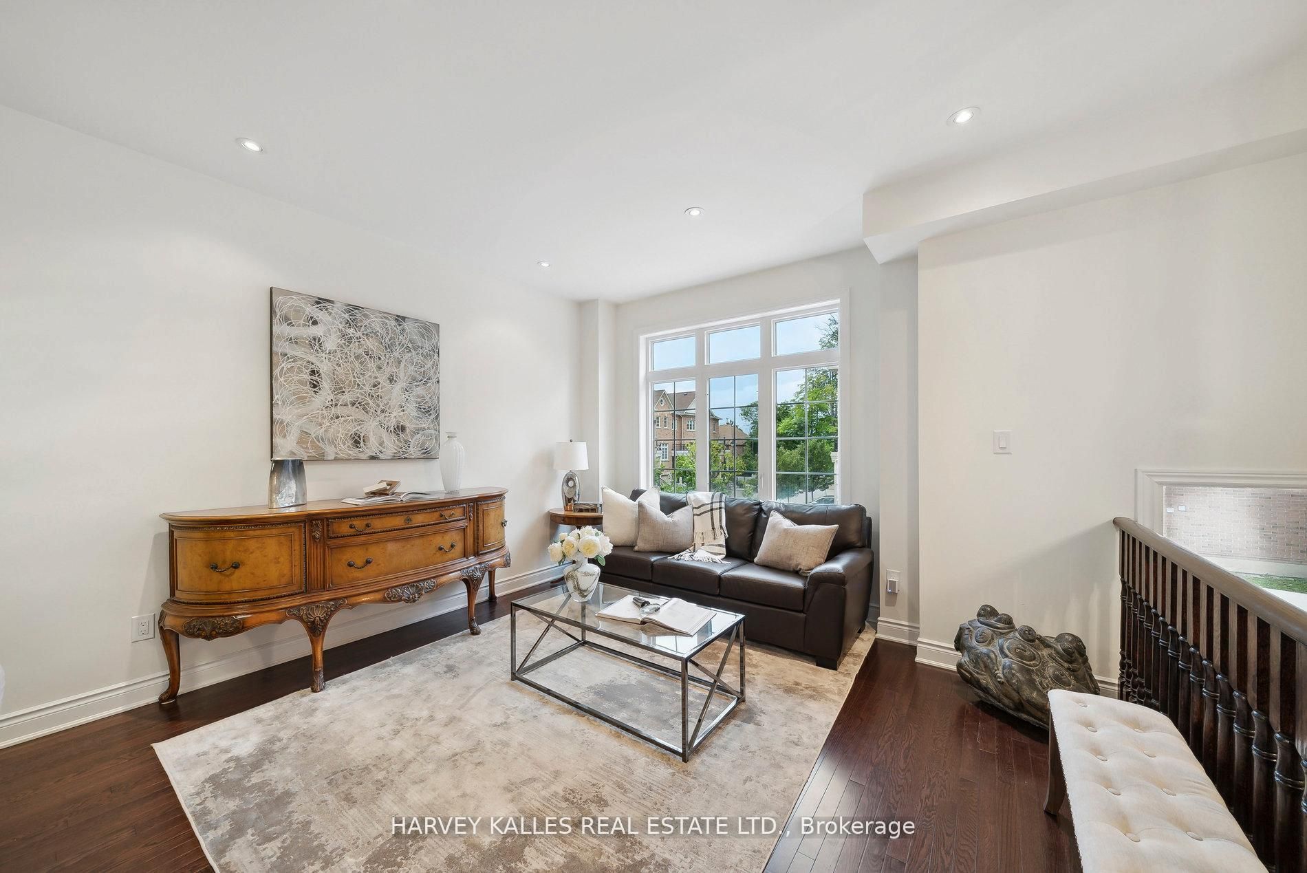 8777 Dufferin Street 45