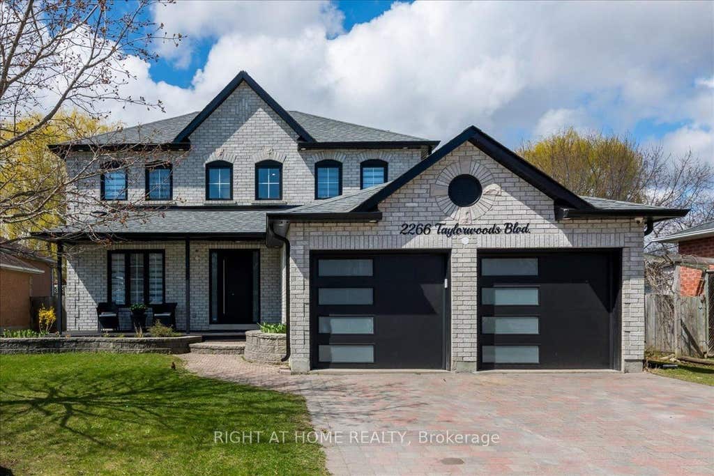 Photo of 2266 Taylorwoods Boulevard, Innisfil, ON L9S 2E6 (MLS # N13637842)