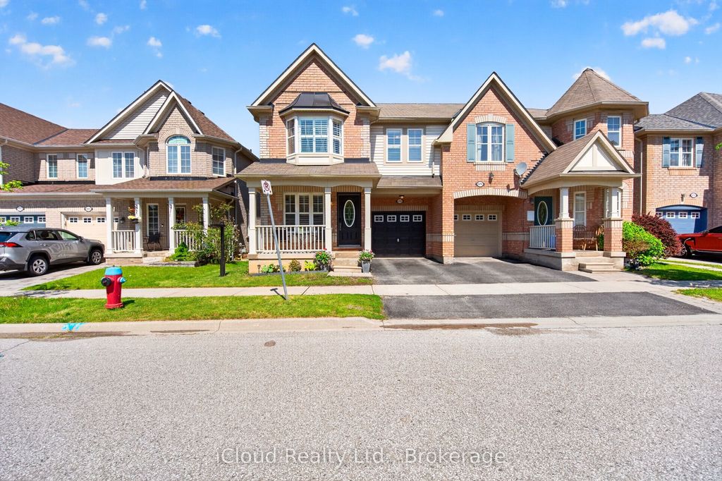 Photo of 676 Speyer Circle, Milton, ON L9T 0Y6 (MLS # W13181476)