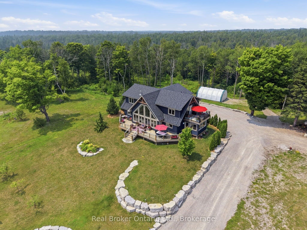 Photo of 112 TAMARAC Road, Northern Bruce Peninsula, ON N0H 1W0 (MLS # X13590962)