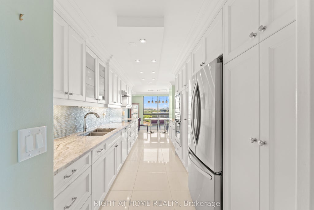 Photo of 3 Concorde Place #1503, Toronto, ON M3C 3K7 (MLS # C13433536)