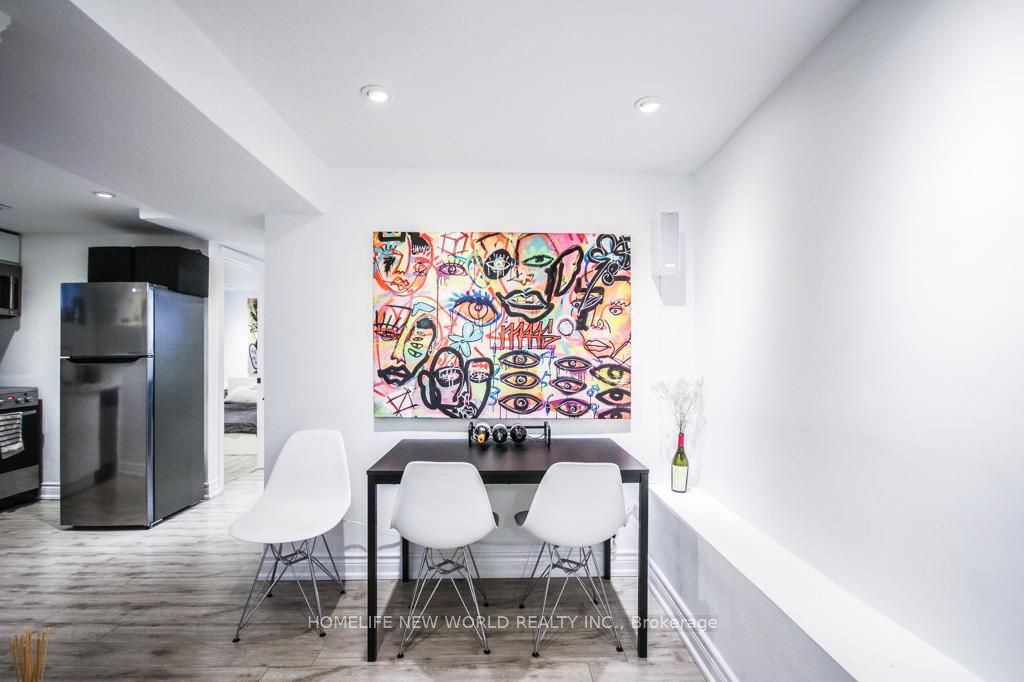 679 Gladstone Avenue Lower