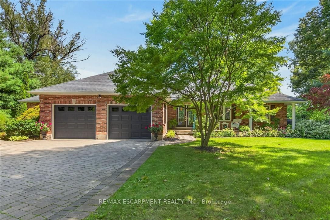 3 Forest Glen Court