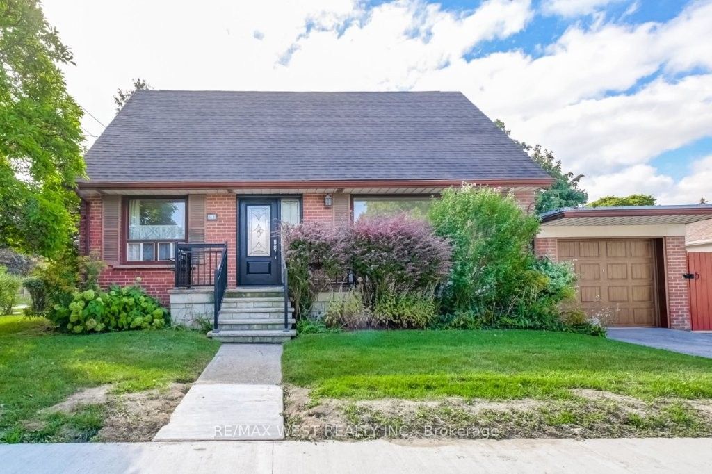 Photo of 1302 Kipling Avenue, Toronto, ON M9B 3N5 (MLS # W12420849)