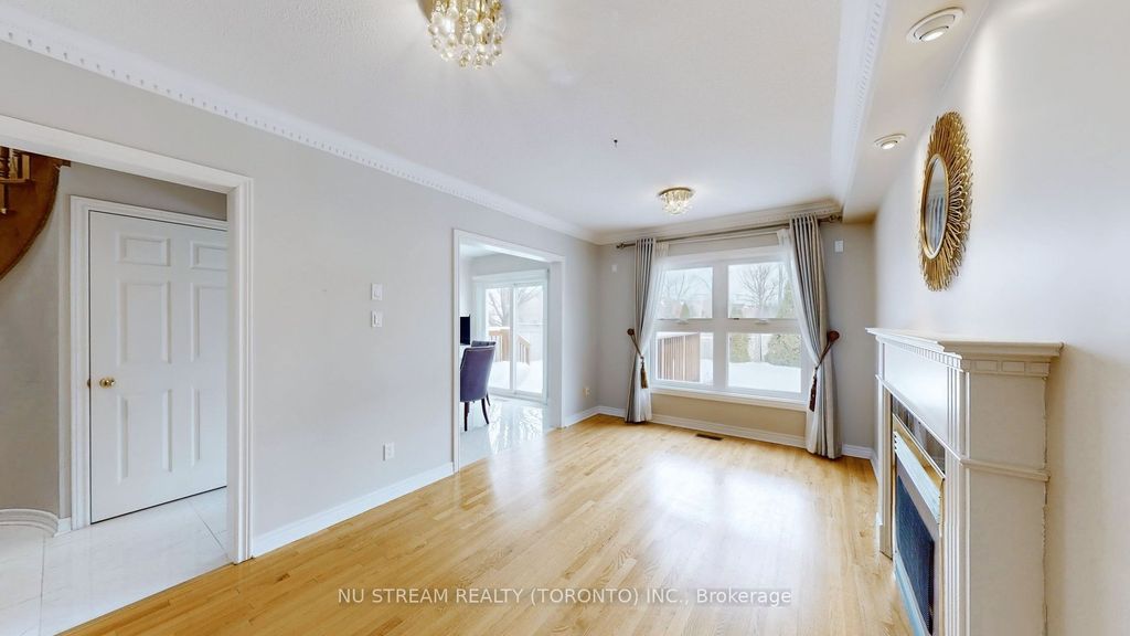 Photo of 71 Alpine Crescent, Richmond Hill, ON L4S 1W1 (MLS # N12456985)