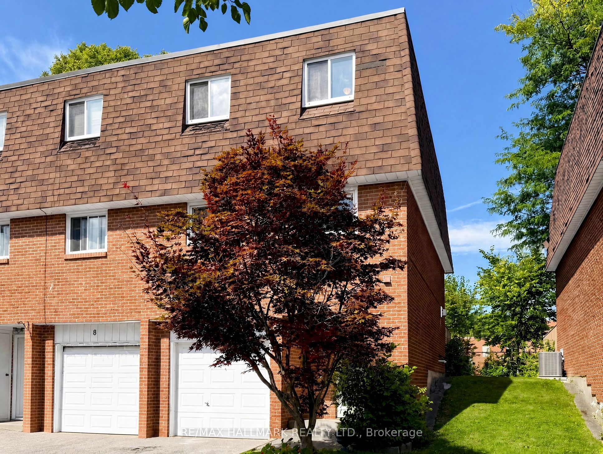 144 Henderson Avenue 7