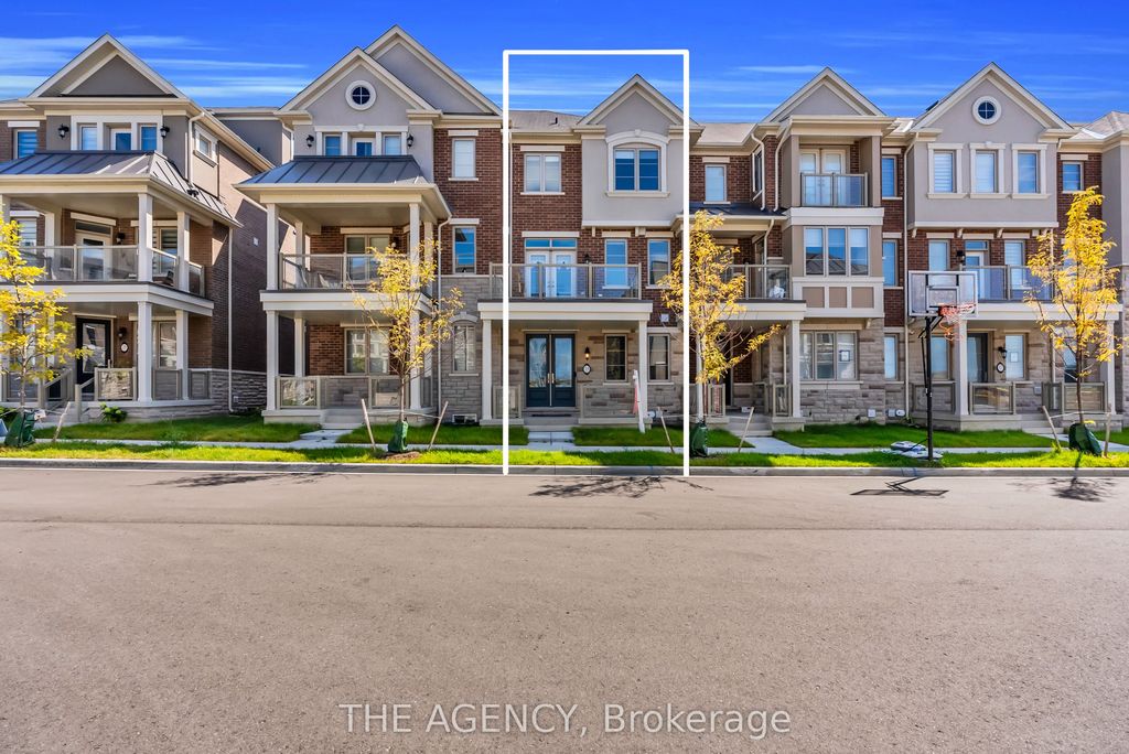 Photo of 33 Bruce Boyd Drive, Markham, ON L6B 1R3 (MLS # N12563952)