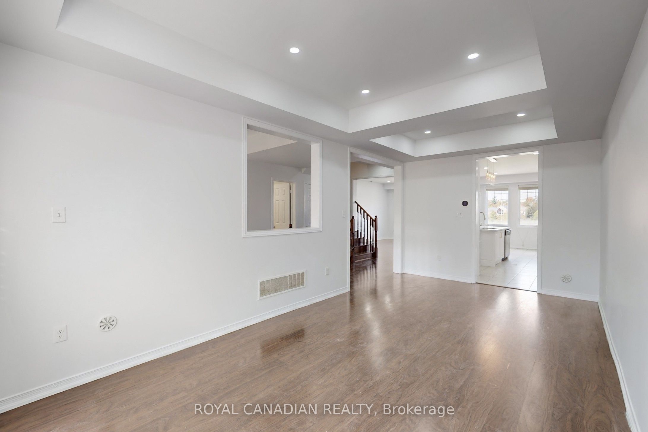 54 Chesterwood Crescent