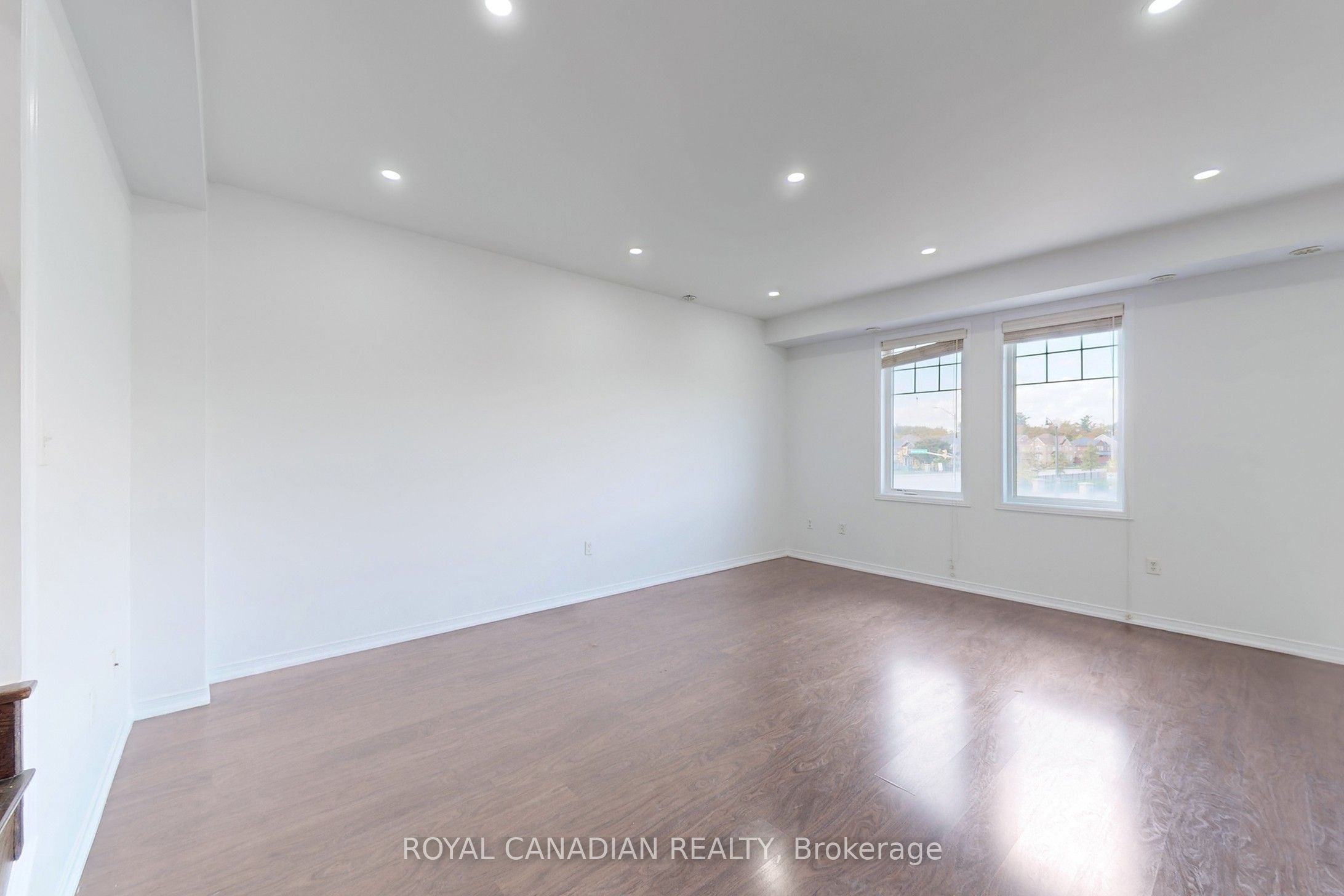 54 Chesterwood Crescent