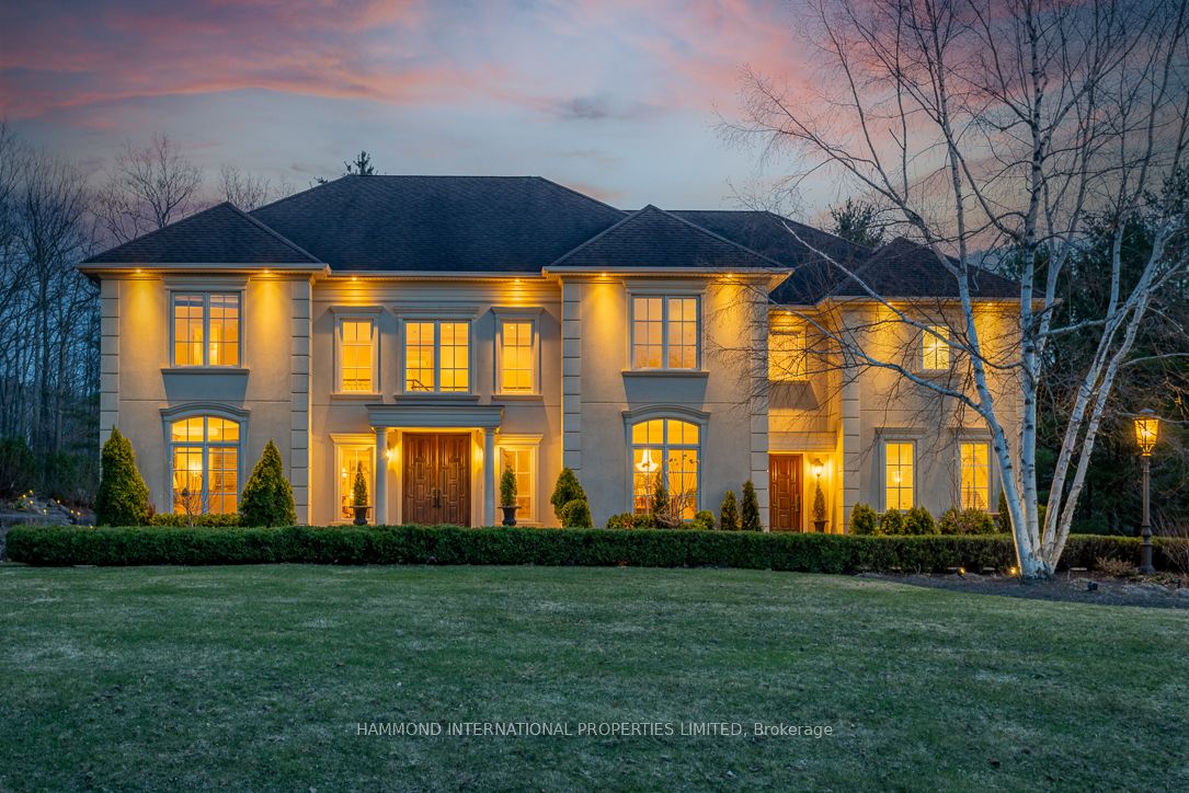 65 Kingswood Drive
