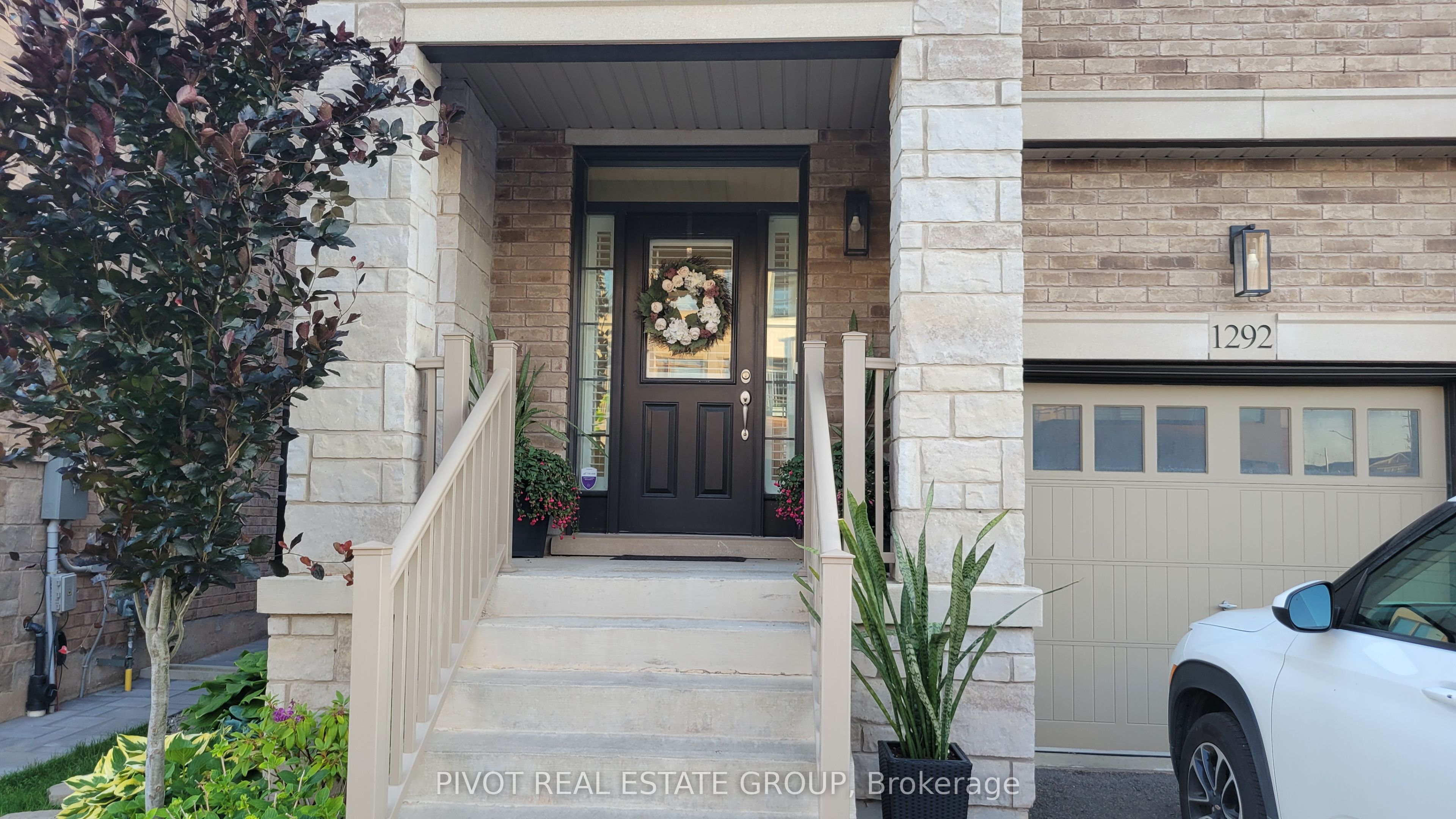 1292 Clarriage Court