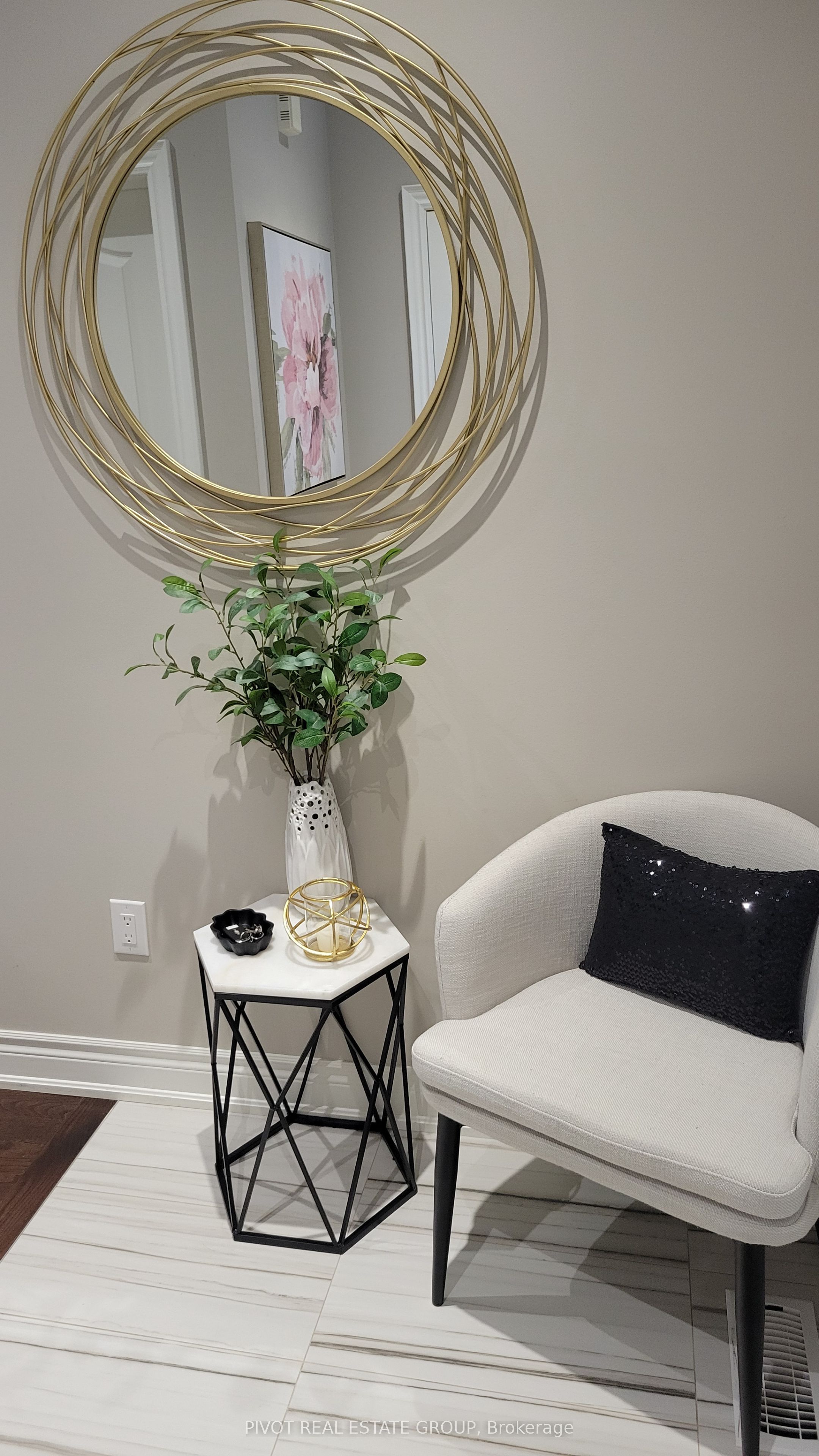 1292 Clarriage Court