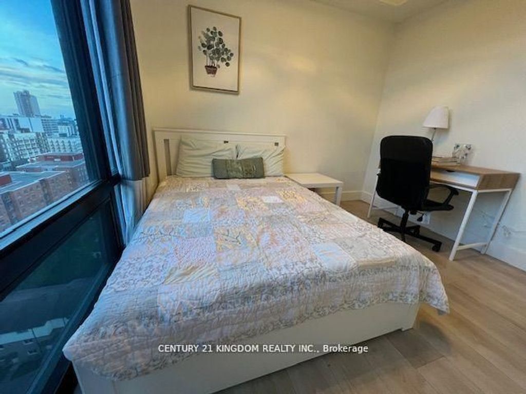 Photo of 145 Columbia Street W #1733, Waterloo, ON L7S 1G4 (MLS # X12876222)